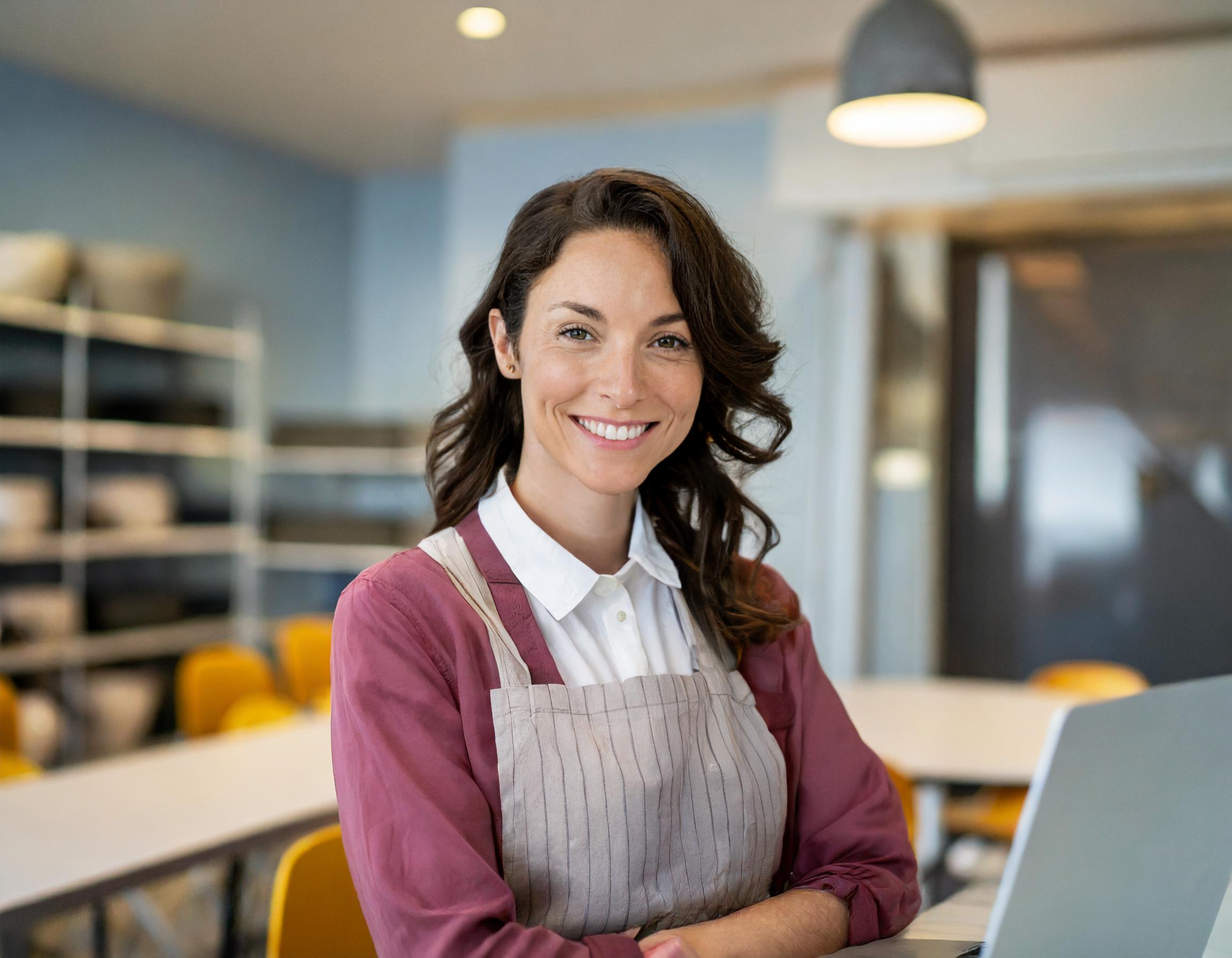 Fröhliche Person, positive Atmosphäre