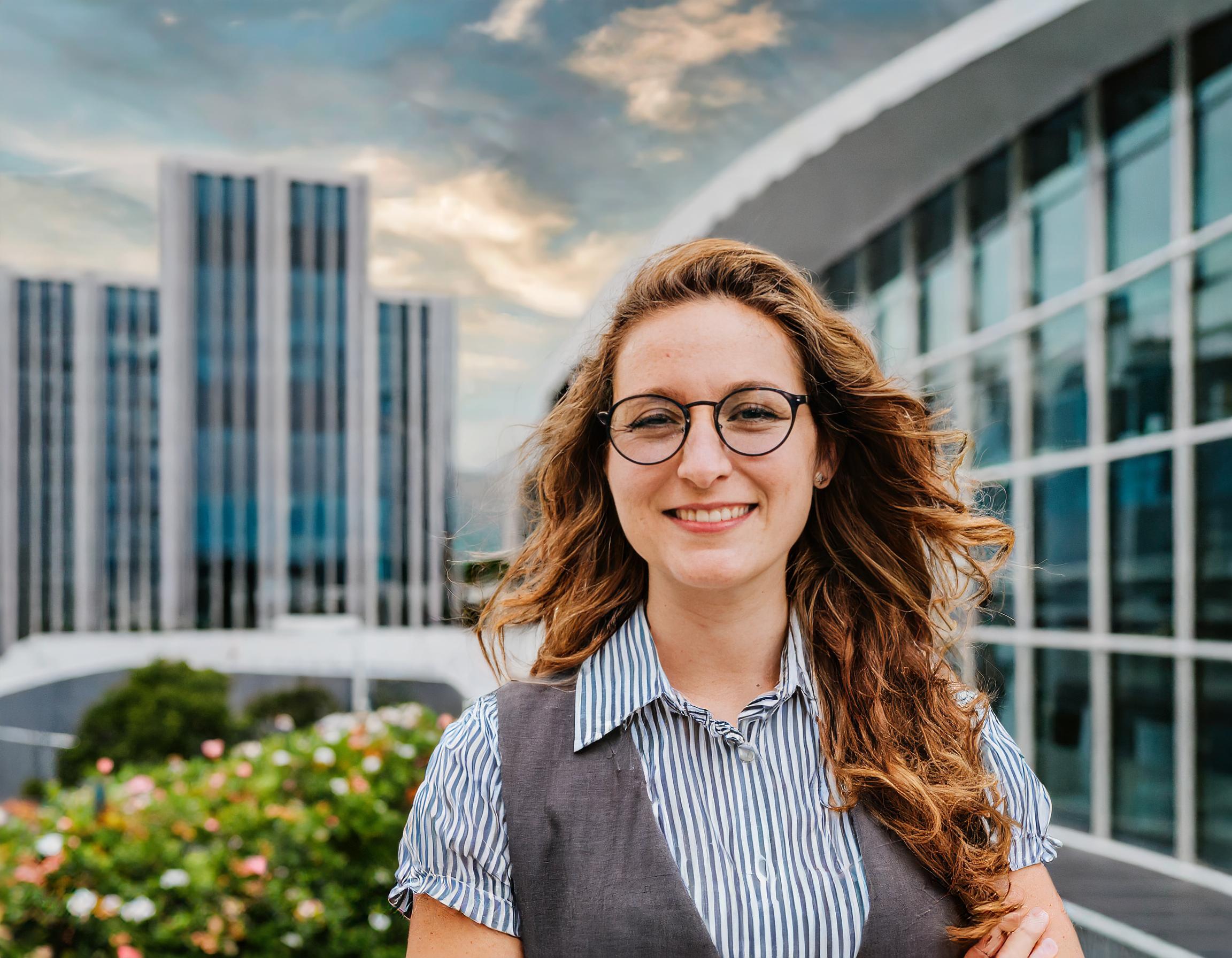 Fröhliche Person, positive Atmosphäre